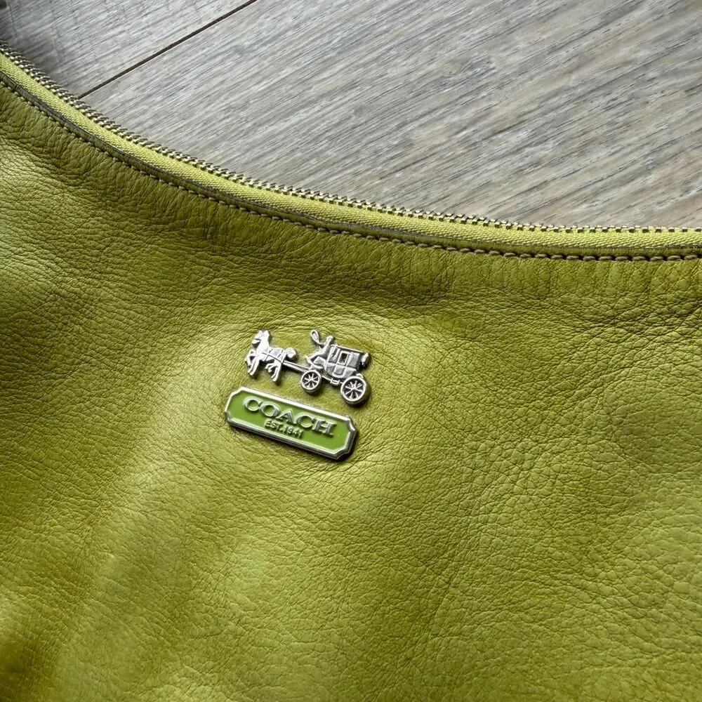 Coach Y2K Women's Lime Green Madison Hailey Hobo Purse 2009 Shoulder Bag READ